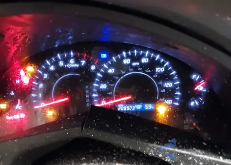 2010 Toyota Camry z USA, uszkodzony, nr VIN 4T1BF3EK8AU035281